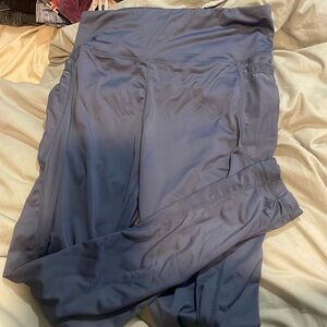 Blue leggings